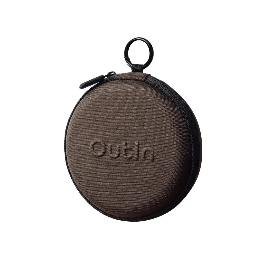 OutIn Claro protective carrying case